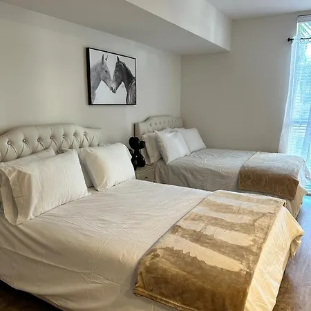 Studios Universal 10 Min Drive Free Parking And Wifi-2
