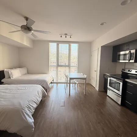 Studios Universal 10 Min Drive Free Parking And Wifi-2